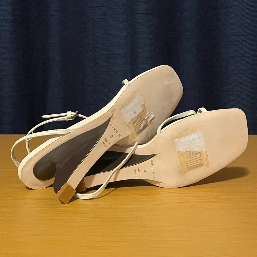 Reformation Emilia Heels - Picture 9 of 10